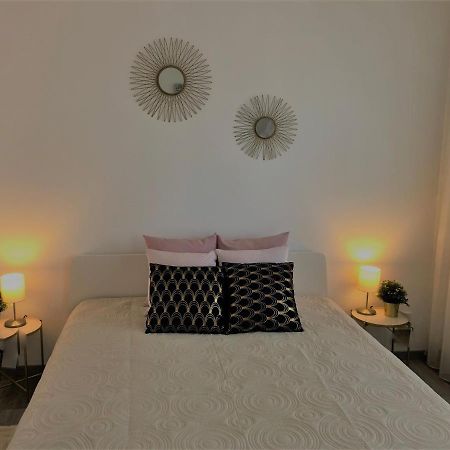 Glamour Apartman 터폴차 외부 사진
